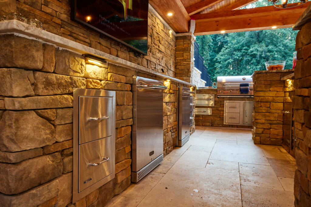 outdoor kitchens from Lazo Outdoors in Maryland